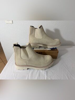 Ariat Beige Suede Chukka Boots for Men